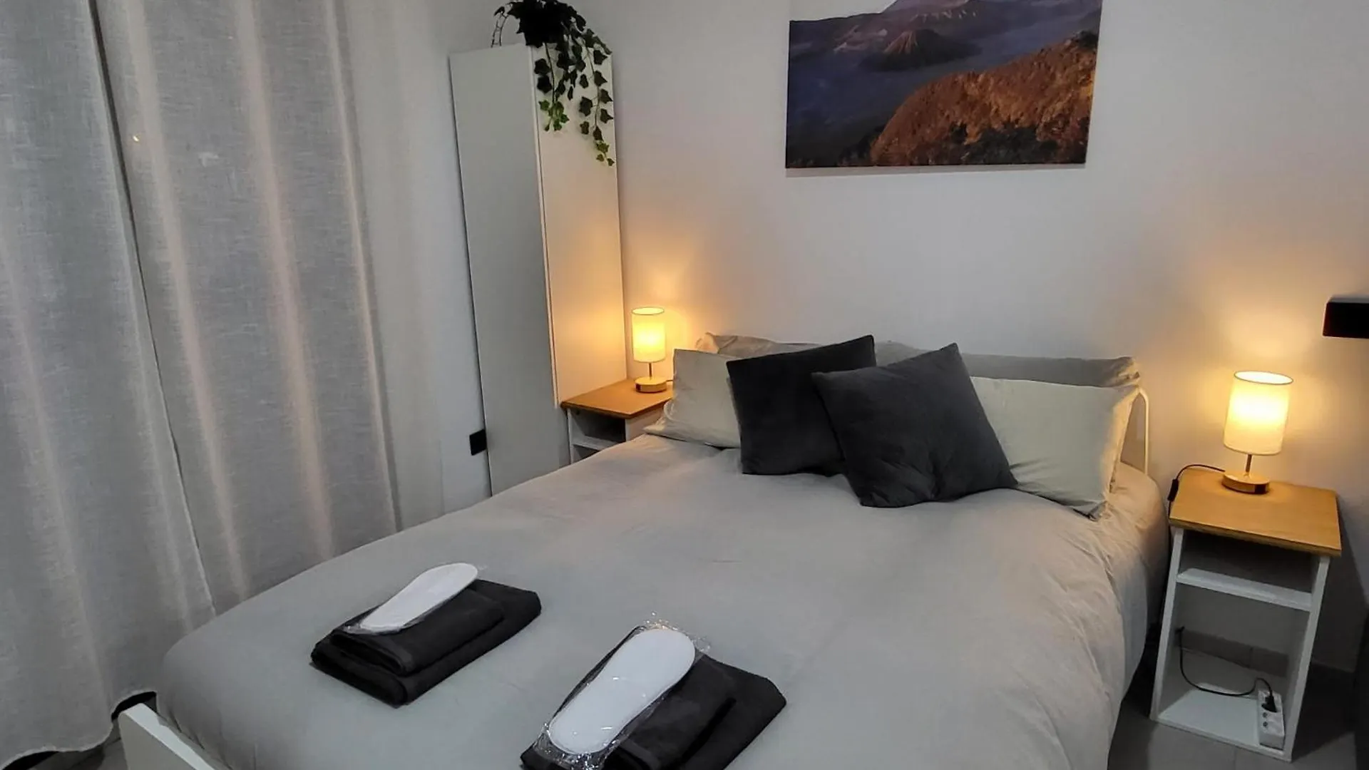 Smart Studio Waves Torremolinos 0*,  Spain
